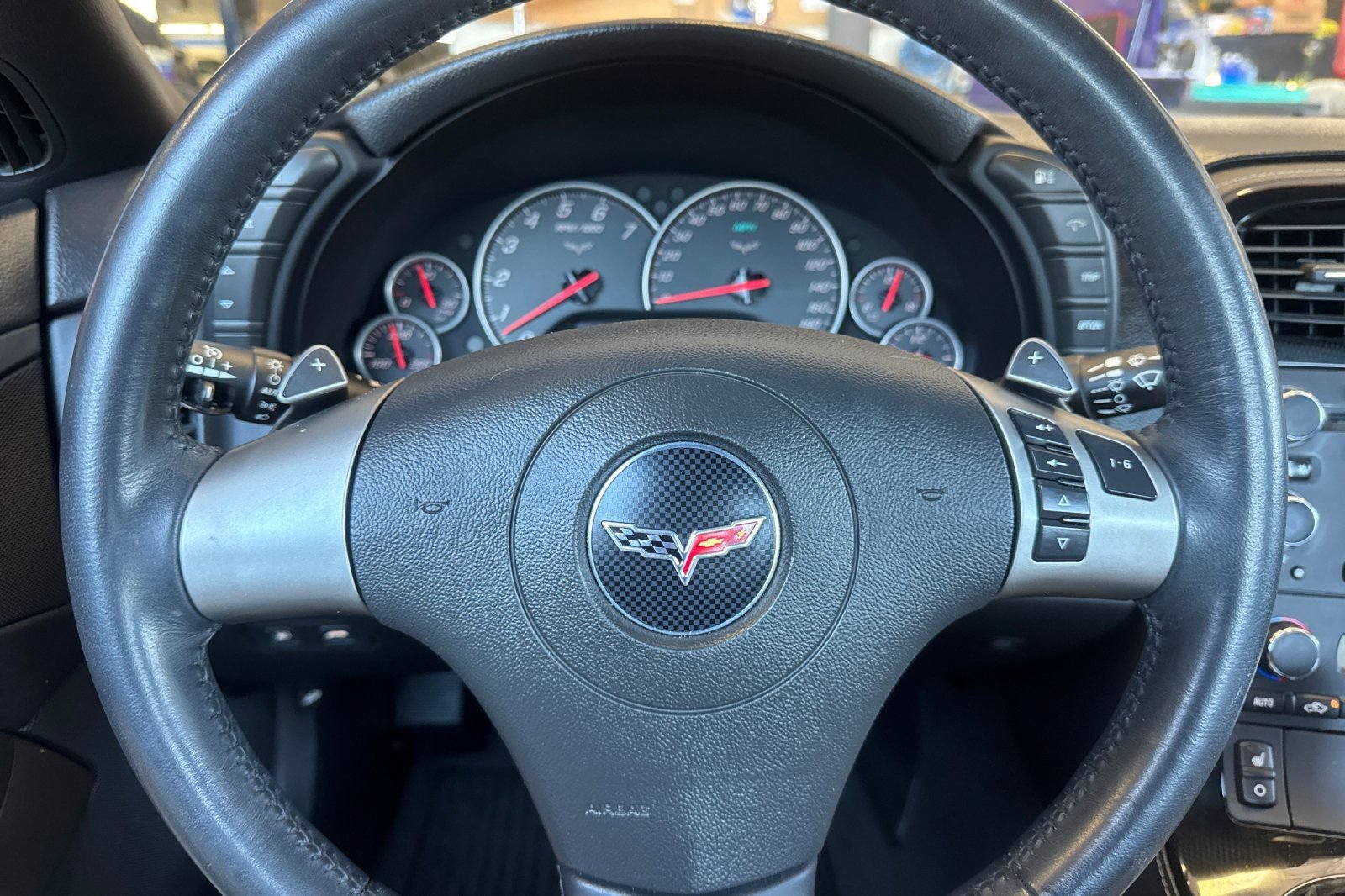 Used 2008 Chevrolet Corvette Coupe w/ Preferred Equipment Group RWD image 35