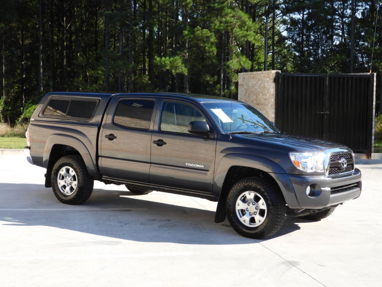 Used 2011 Toyota Tacoma PreRunner w/ SR5 Pkg #2 RWD image 39