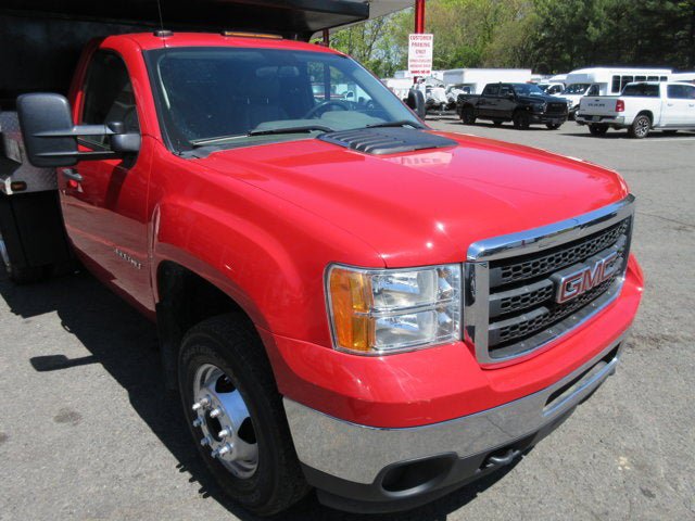 Used 2011 GMC Sierra 3500 W/T RWD image 26