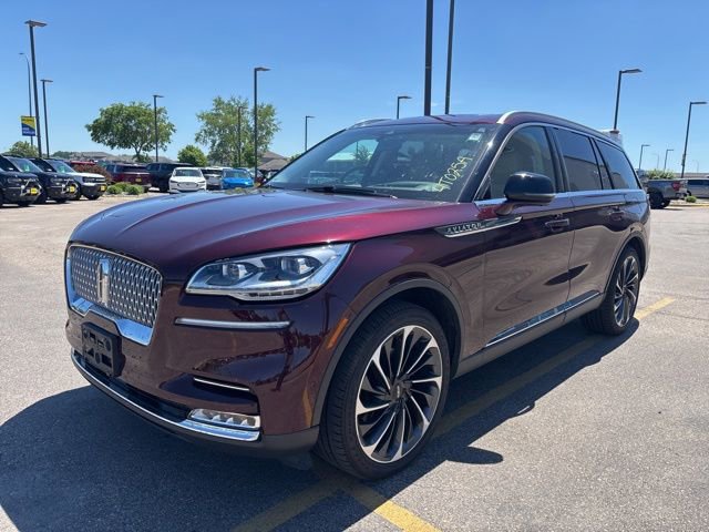 Used 2020 Lincoln Aviator Reserve w/ Equipment Group 202A AWD/4WD image 3