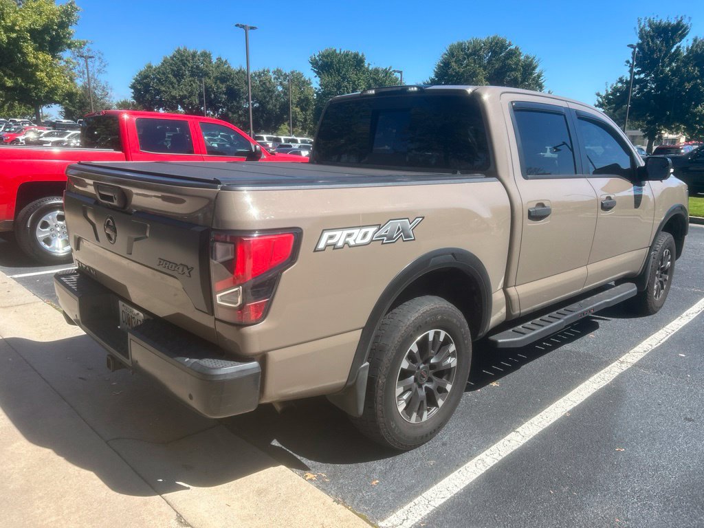 Used 2020 Nissan Titan PRO-4X w/ Pro-4x Convenience Package AWD/4WD image 4