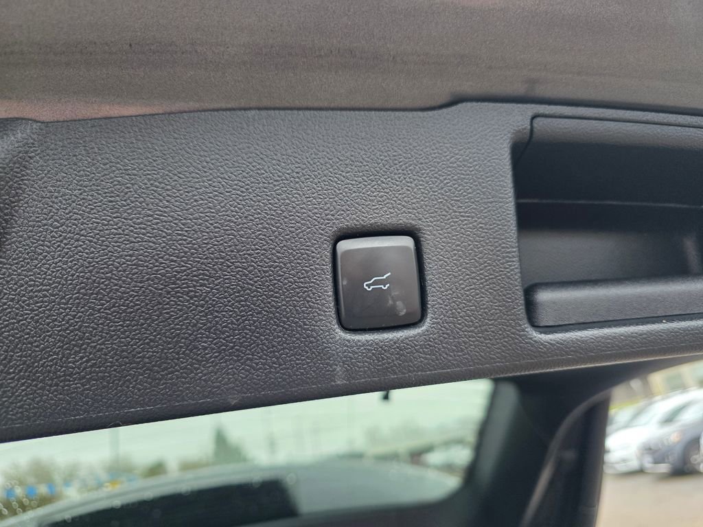 Used 2023 Ford Escape Active image 20
