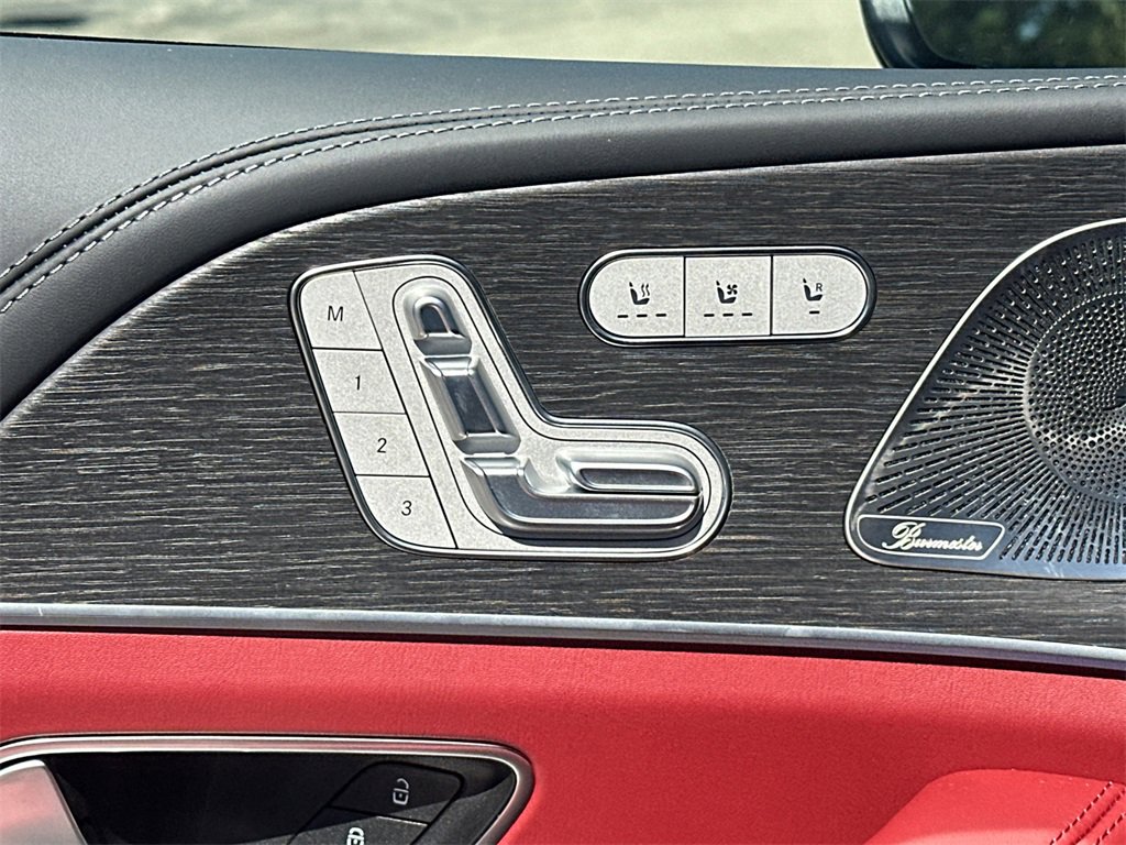 New 2026 Mercedes-Benz GLS 580 4MATIC image 12