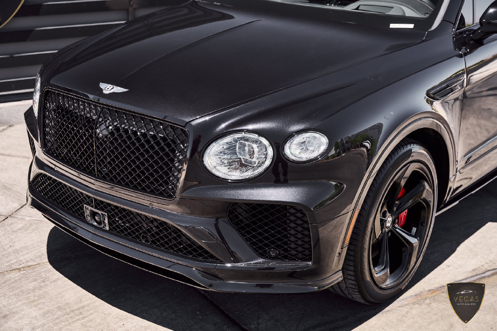 Used 2024 Bentley Bentayga AWD/4WD image 5