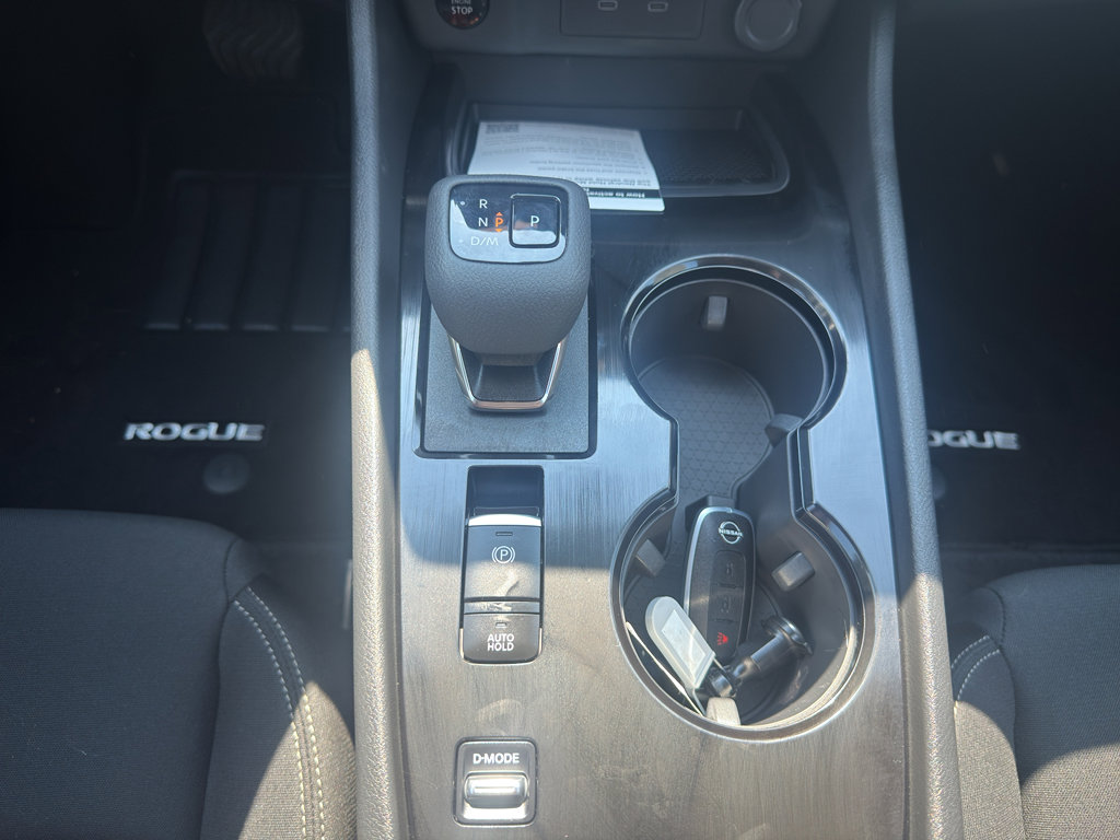 New 2026 Nissan Rogue S image 15