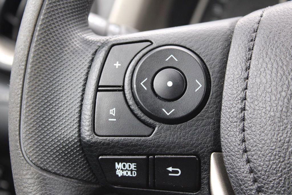 Used 2015 Toyota RAV4 XLE image 29