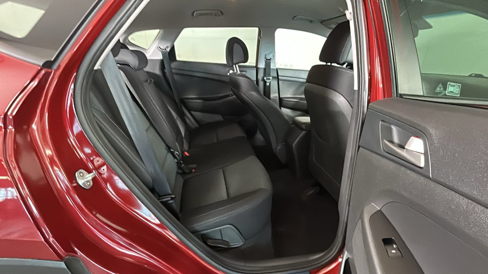 Used 2018 Hyundai Tucson SE FWD image 33
