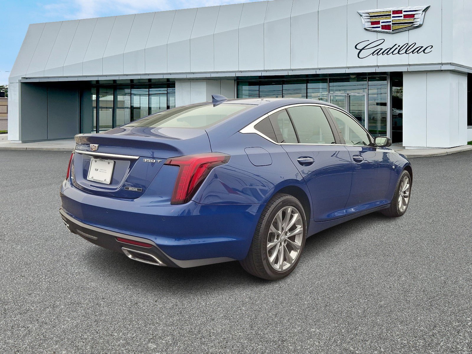 Certified 2023 Cadillac CT5 Luxury AWD/4WD image 5