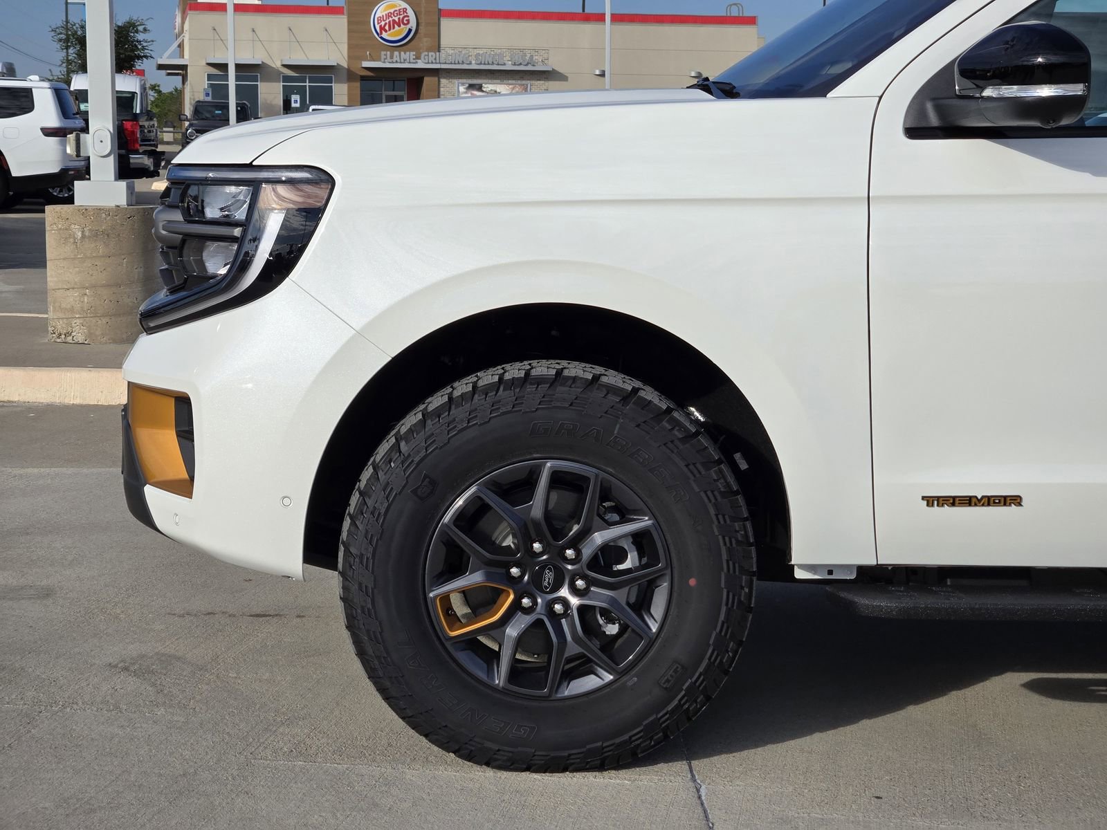 New 2025 Ford Expedition Tremor image 9