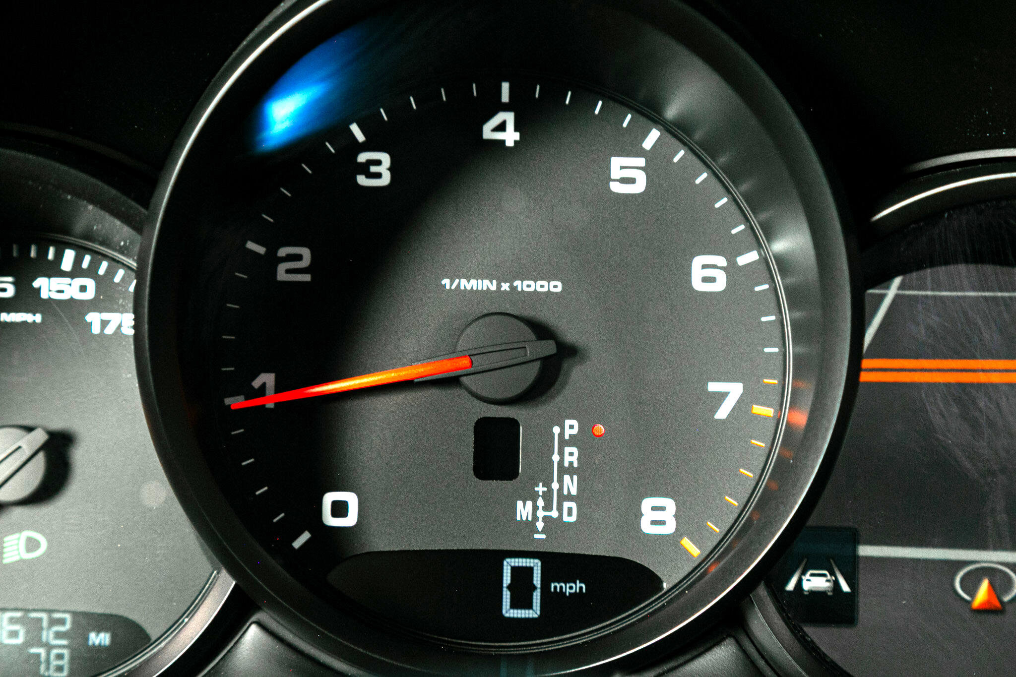 Used 2019 Porsche Macan w/ Premium Package Plus image 51