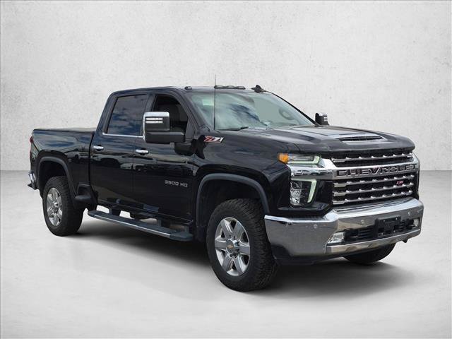 Used 2022 Chevrolet Silverado 3500 LTZ AWD/4WD image 3