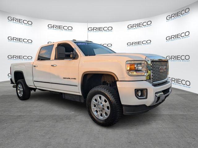 Used 2015 GMC Sierra 3500 Denali image 1