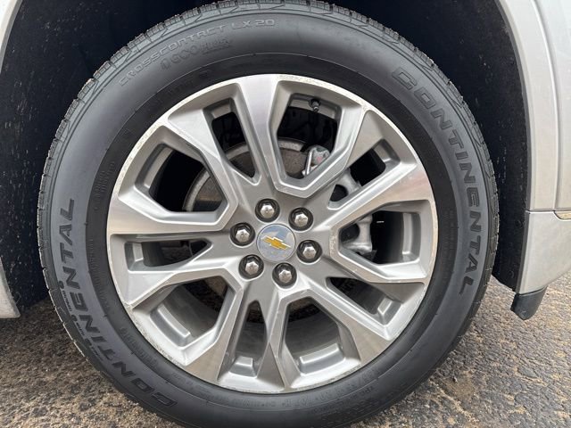 Used 2021 Chevrolet Traverse Premier image 17