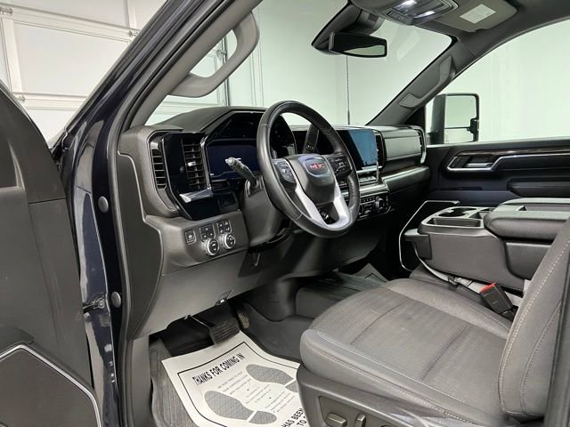 Used 2024 GMC Sierra 3500 SLE AWD/4WD image 20