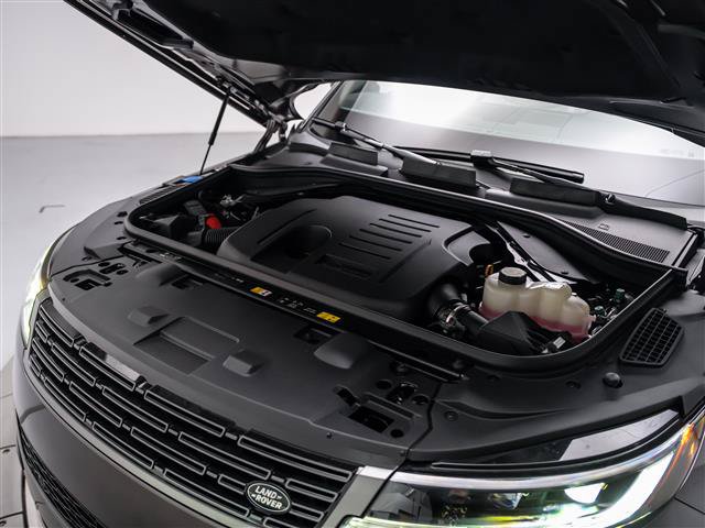 New 2027 Land Rover Range Rover Sport SE AWD/4WD image 10