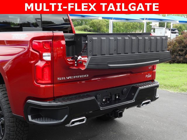 New 2026 Chevrolet Silverado 1500 LT Trail Boss w/ Convenience Package II image 3