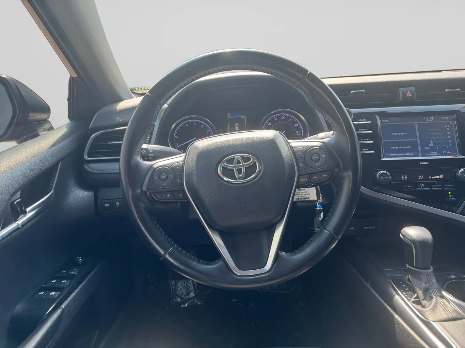 Used 2020 Toyota Camry SE FWD image 22