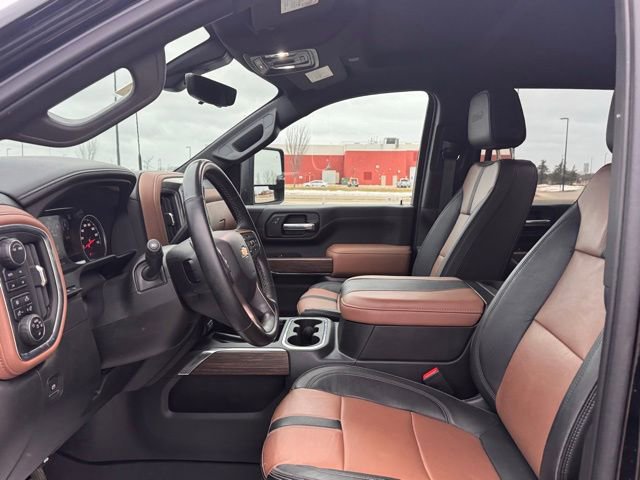 Used 2023 Chevrolet Silverado 3500 High Country w/ Z71 Off-Road Package image 7