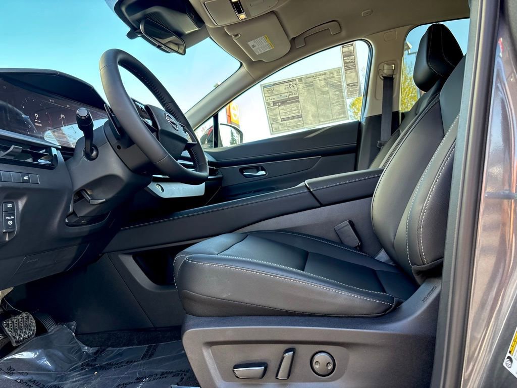 New 2025 Nissan Murano SV image 19