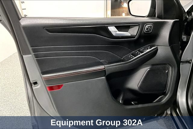 Used 2022 Ford Escape SEL w/ Technology Package AWD/4WD image 26