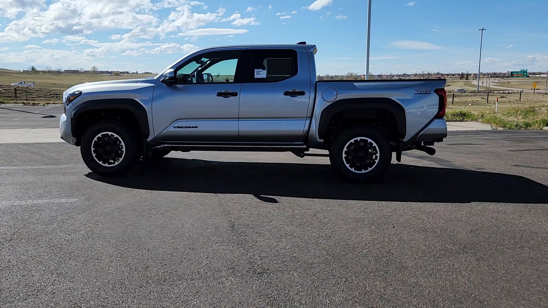 New 2026 Toyota Tacoma TRD Off-Road AWD/4WD image 2