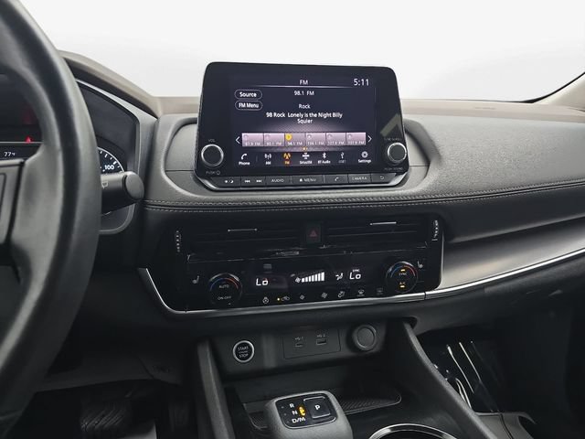 Used 2022 Nissan Rogue SV w/ SV Premium Package FWD image 20