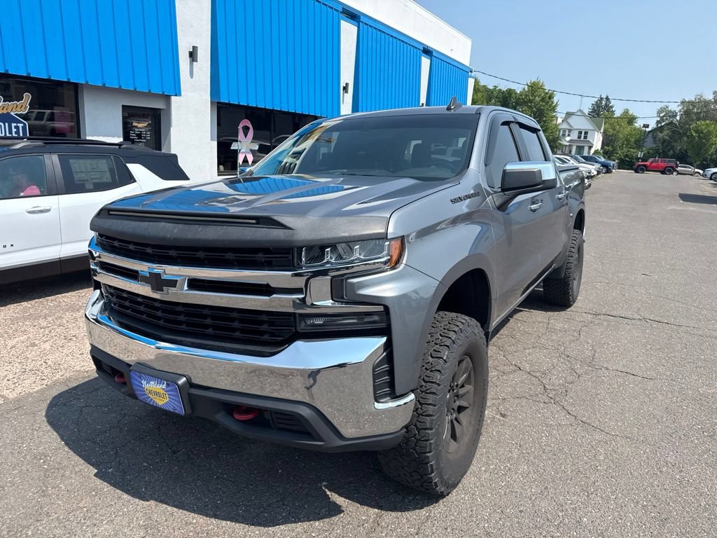 Used 2020 Chevrolet Silverado 1500 LT w/ All-Star Edition AWD/4WD image 3