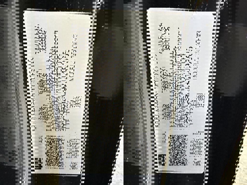 Certified 2024 Chevrolet Colorado LT w/ LT Convenience Package III image 39