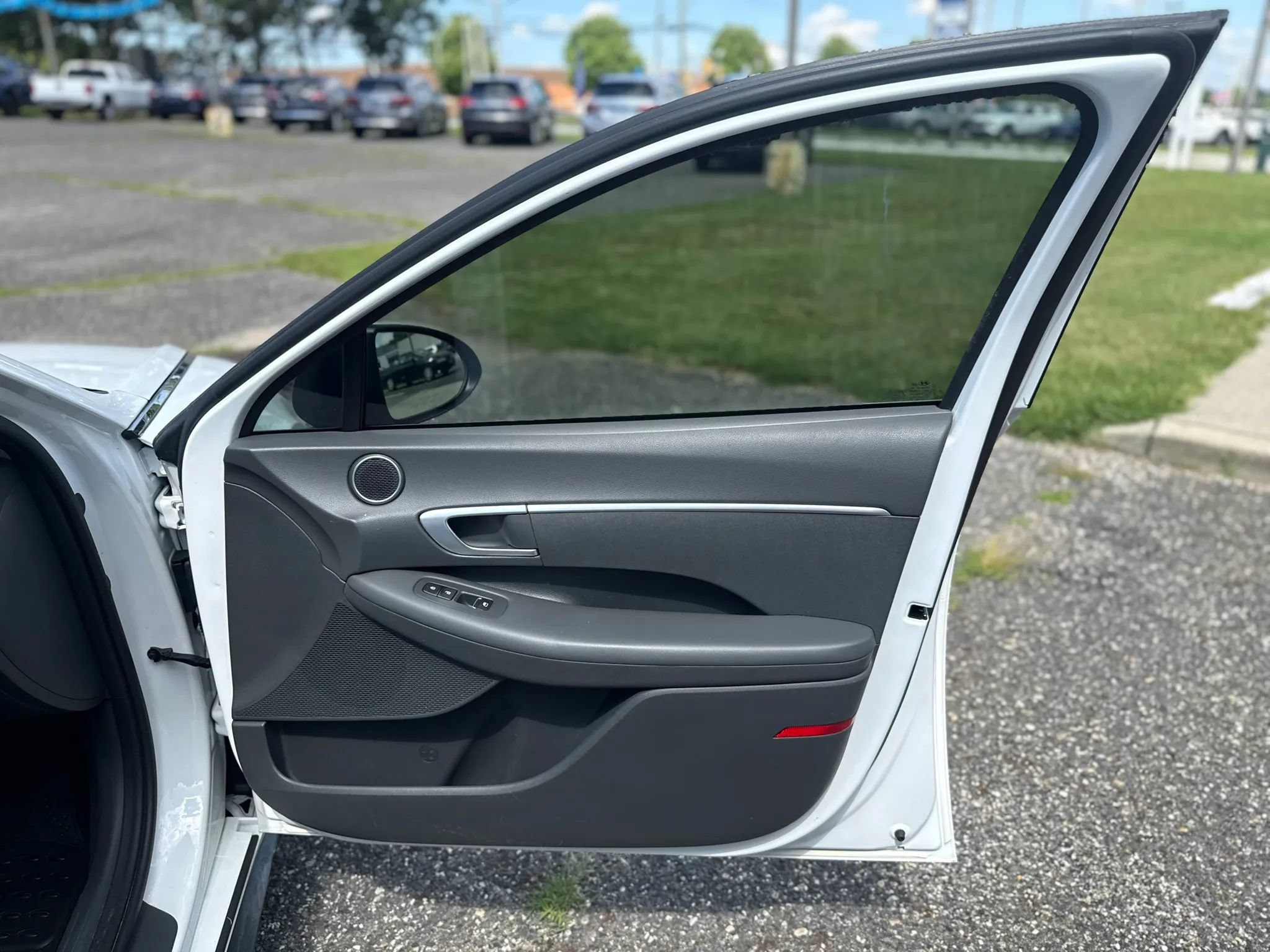Used 2021 Hyundai Sonata SE FWD image 19
