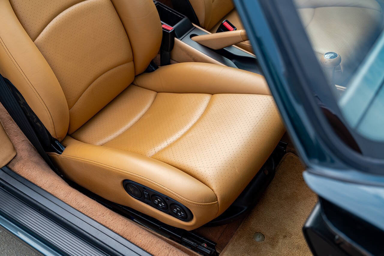 Used 1995 Porsche 911 Cabriolet image 74