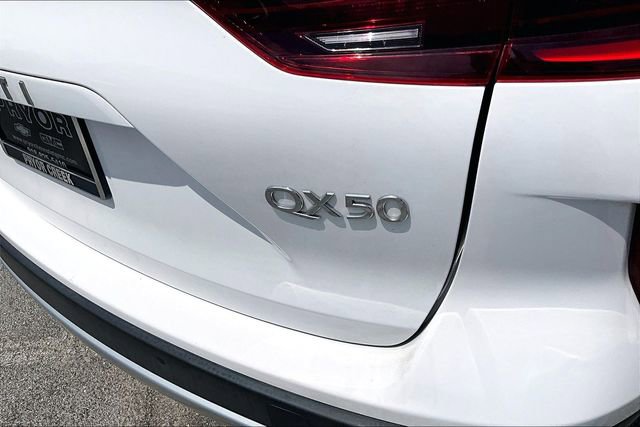 Used 2021 INFINITI QX50 Luxe w/ Cargo Package AWD/4WD image 24