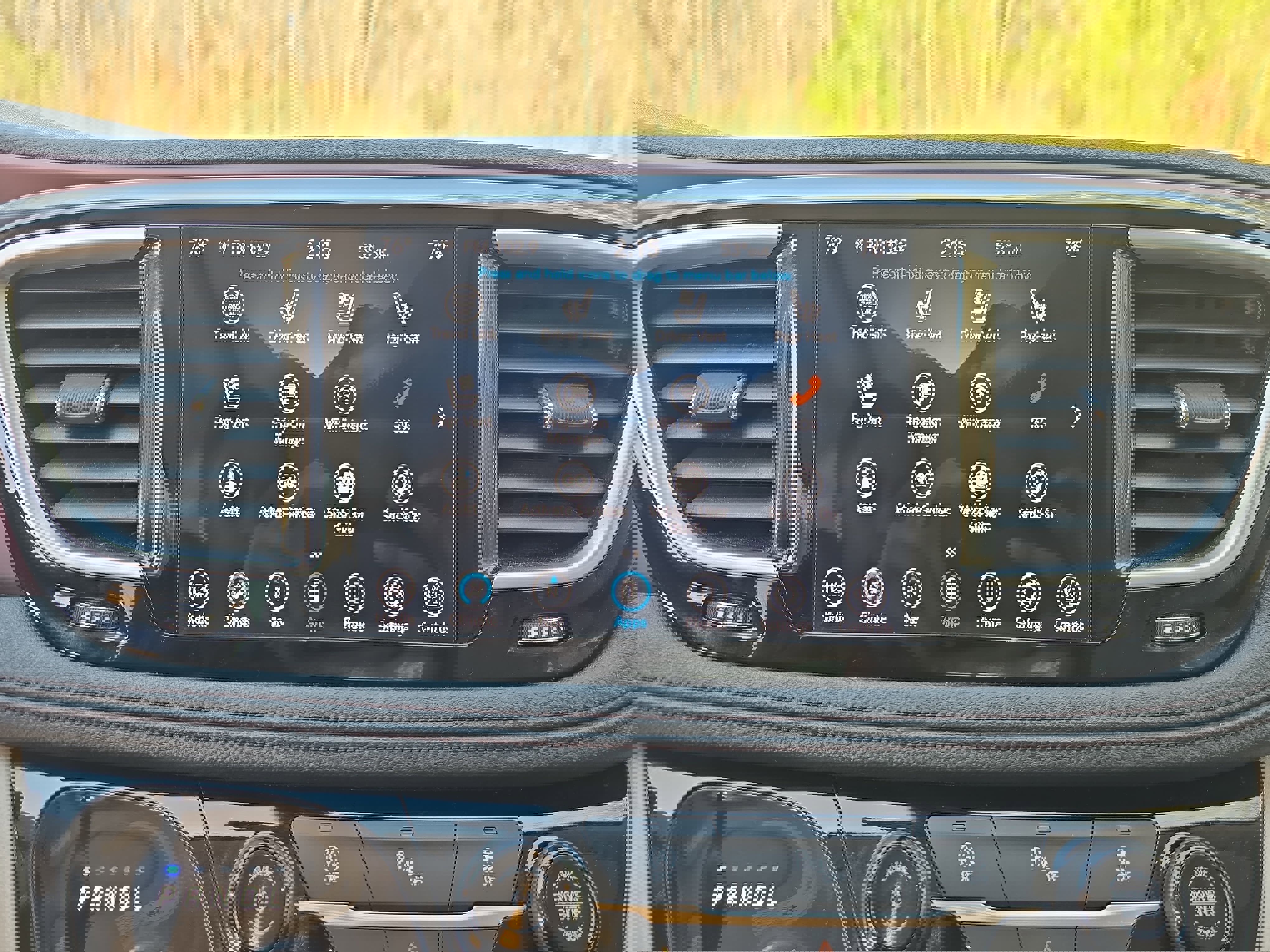 Used 2020 Chrysler Pacifica Limited image 20