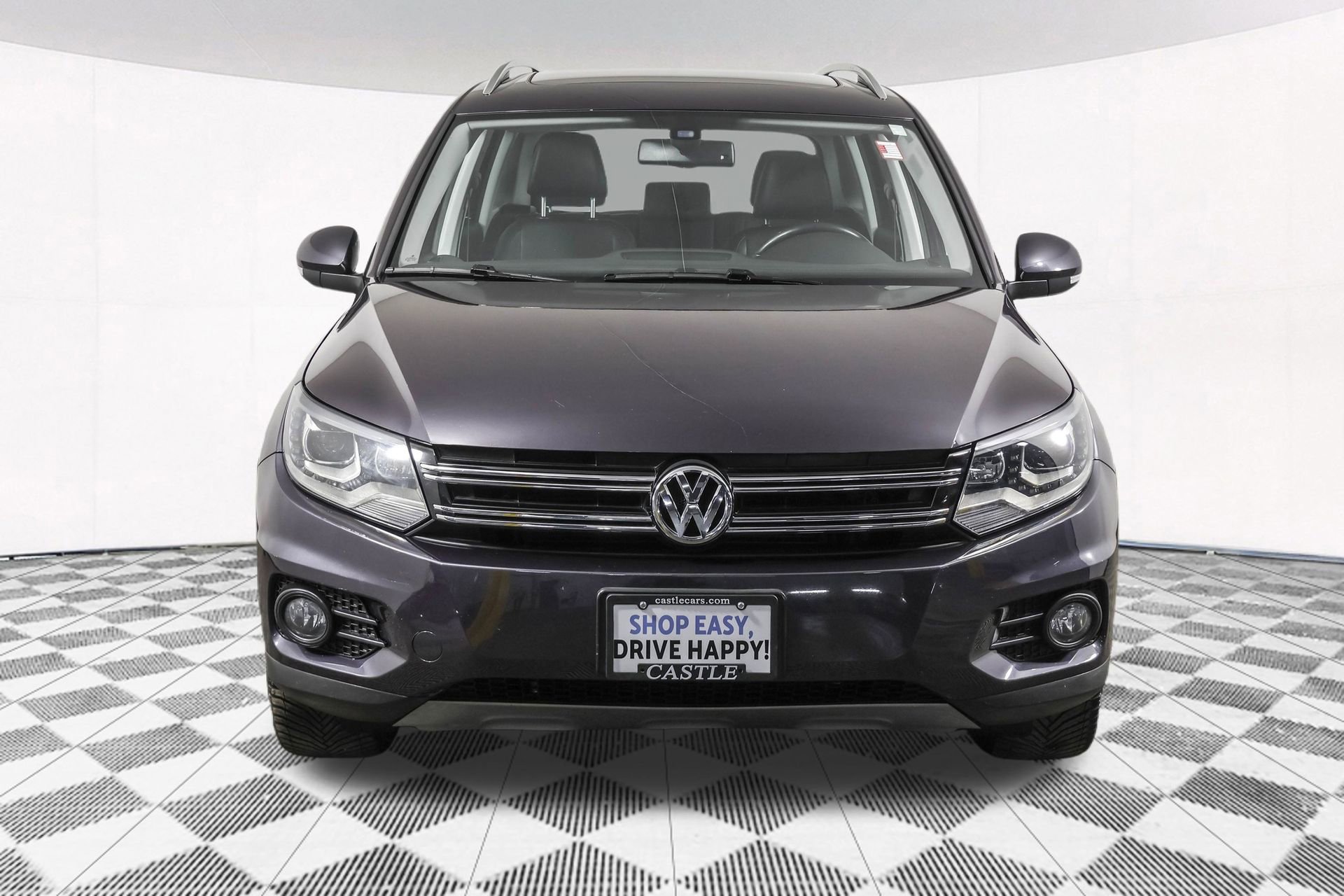 Used 2016 Volkswagen Tiguan SE image 10