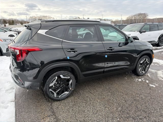 New 2026 Kia Seltos SX w/ SX Sunroof Package AWD/4WD image 3