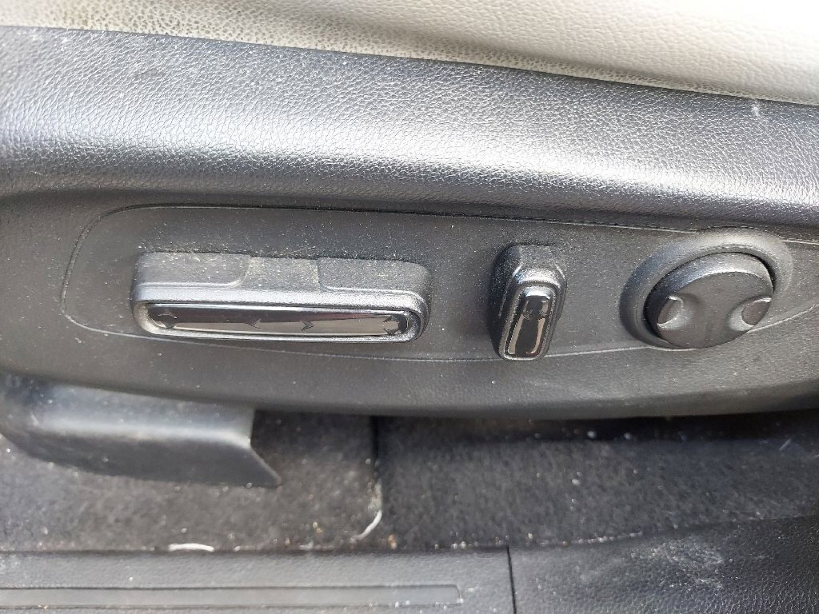 Used 2024 Honda CR-V EX-L image 15