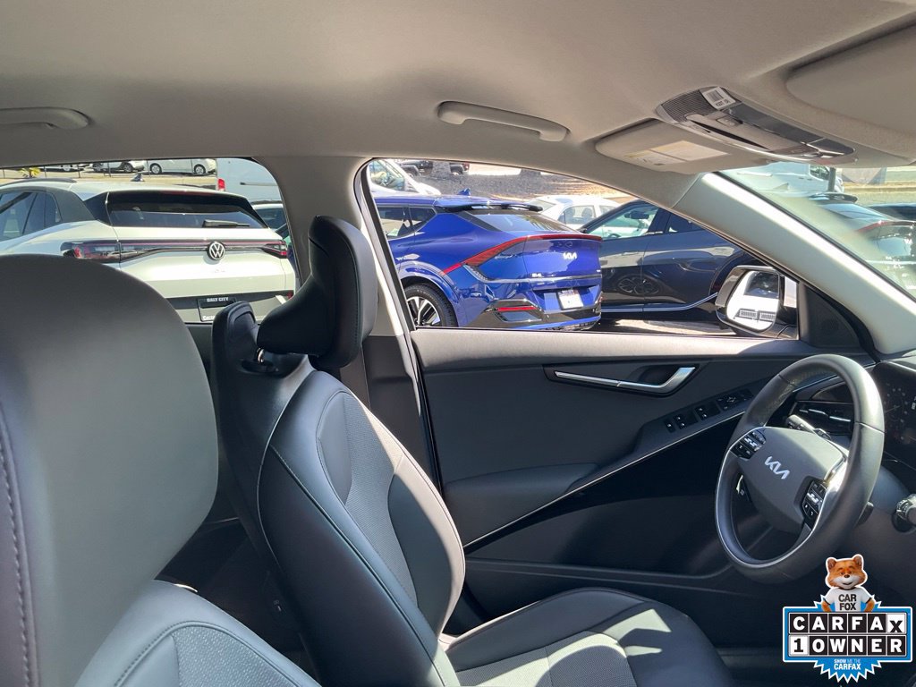 Used 2025 Kia Niro Wind FWD image 63