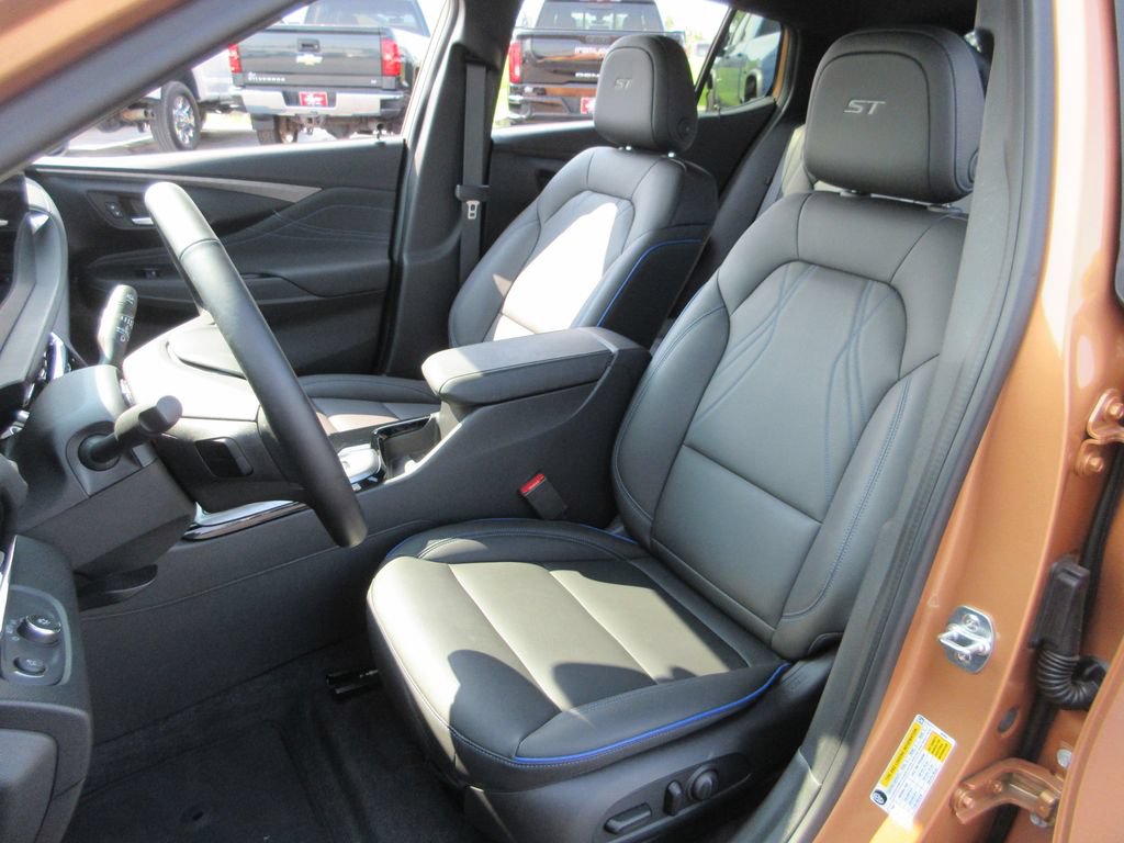 Certified 2024 Buick Envista Sport Touring w/ Convenience I Package FWD image 19