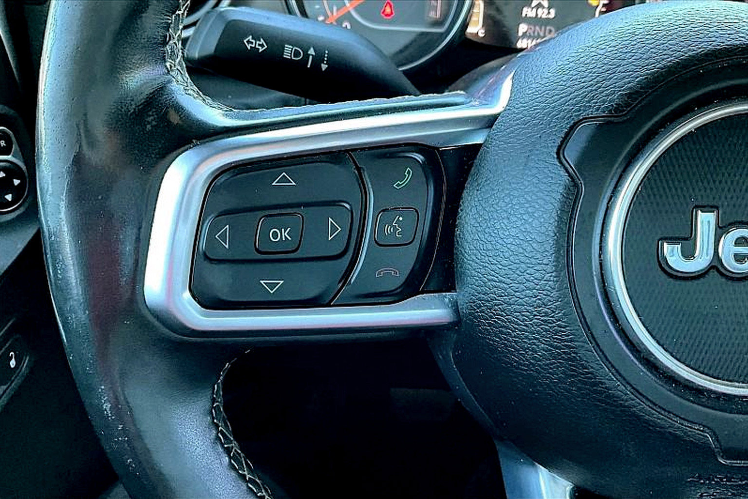 Used 2020 Jeep Gladiator Sport w/ Quick Order Package 24S image 18