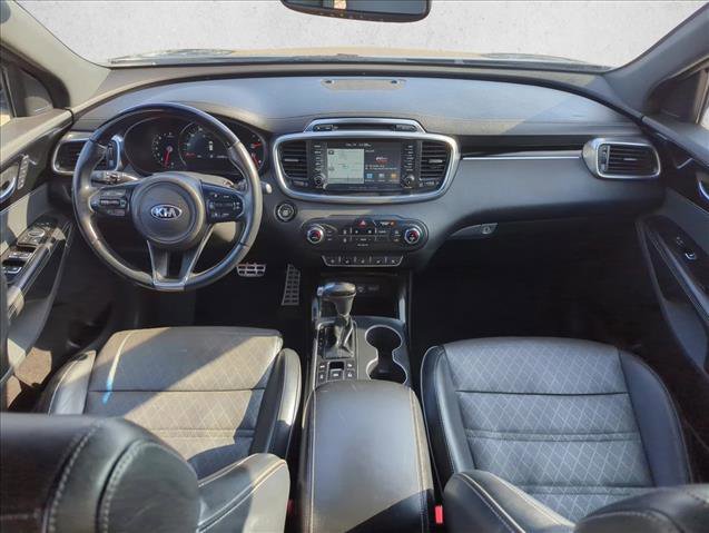 Used 2018 Kia Sorento SX image 16