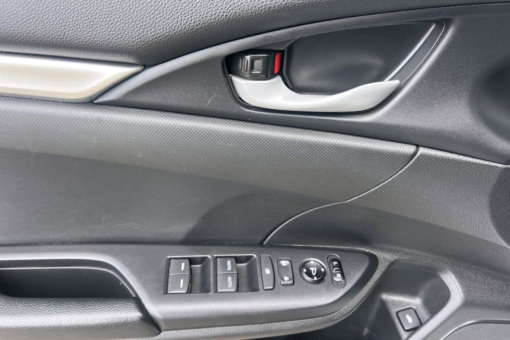 Used 2019 Honda Civic Sport image 13