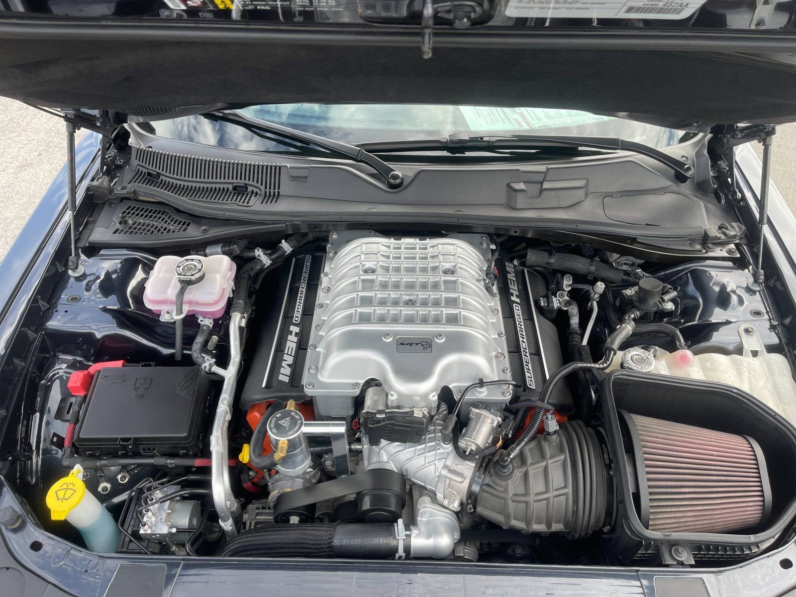 Used 2019 Dodge Challenger SRT Hellcat image 30