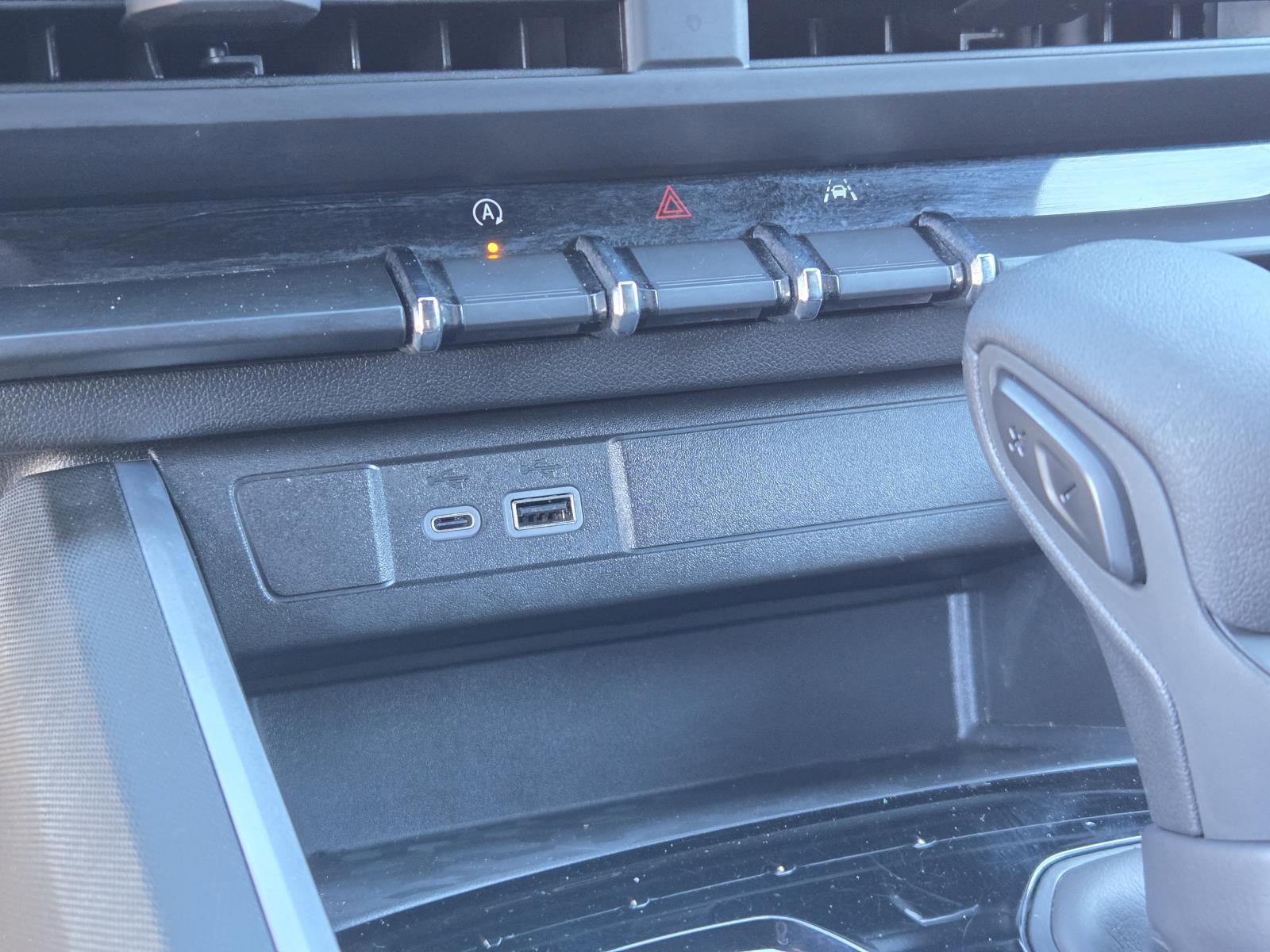 Used 2024 Chevrolet Colorado Trail Boss w/ Advanced Trailering Package image 12