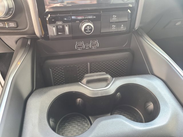 New 2026 RAM 1500 Laramie w/ Trailer Tow Group image 15