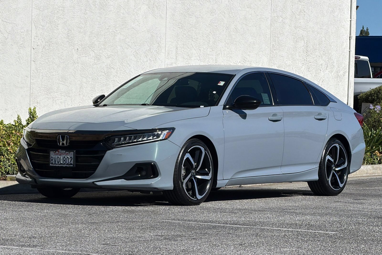 Used 2021 Honda Accord Sport image 9