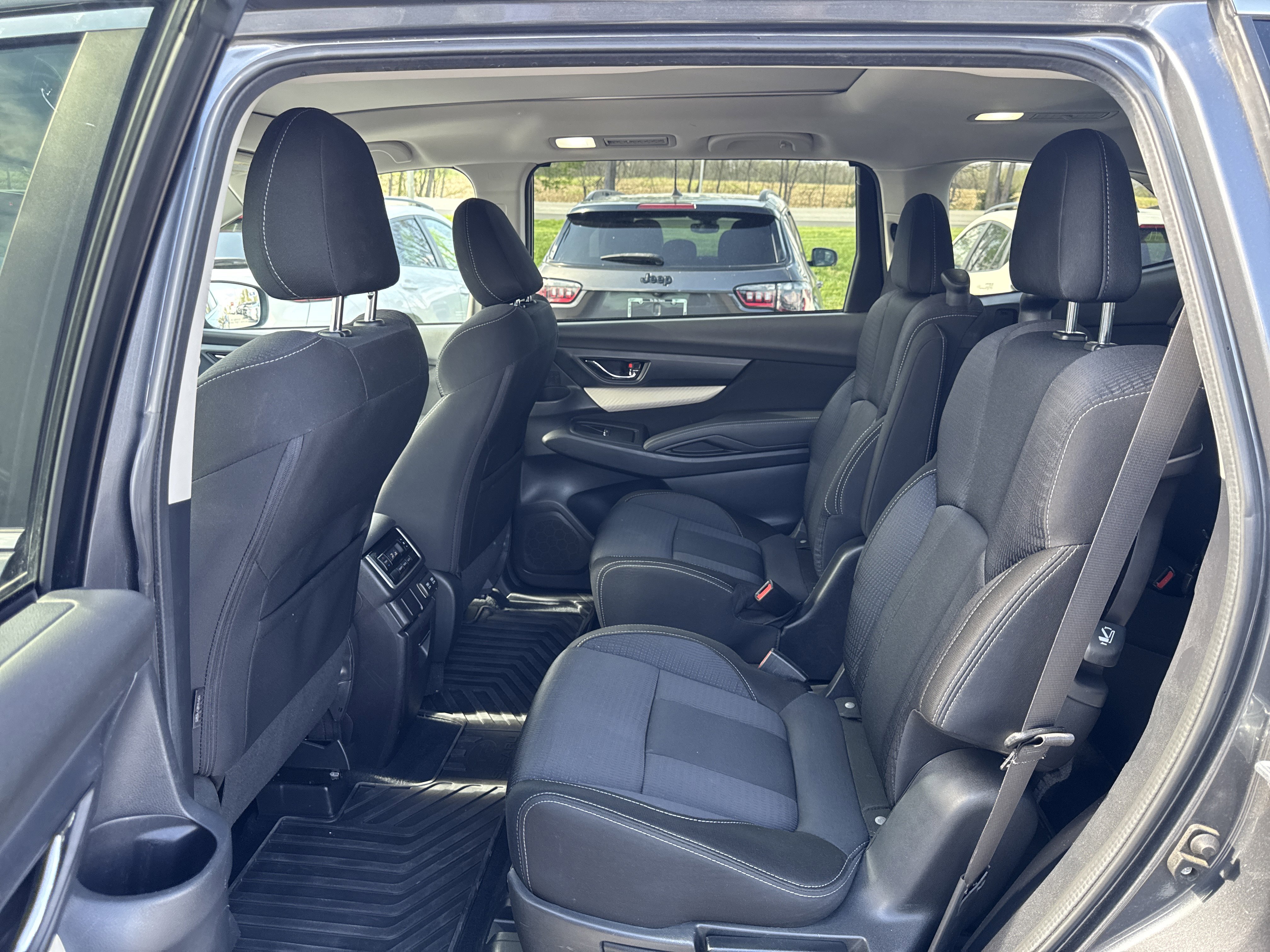 Used 2021 Subaru Ascent Premium w/ Sport Package image 18