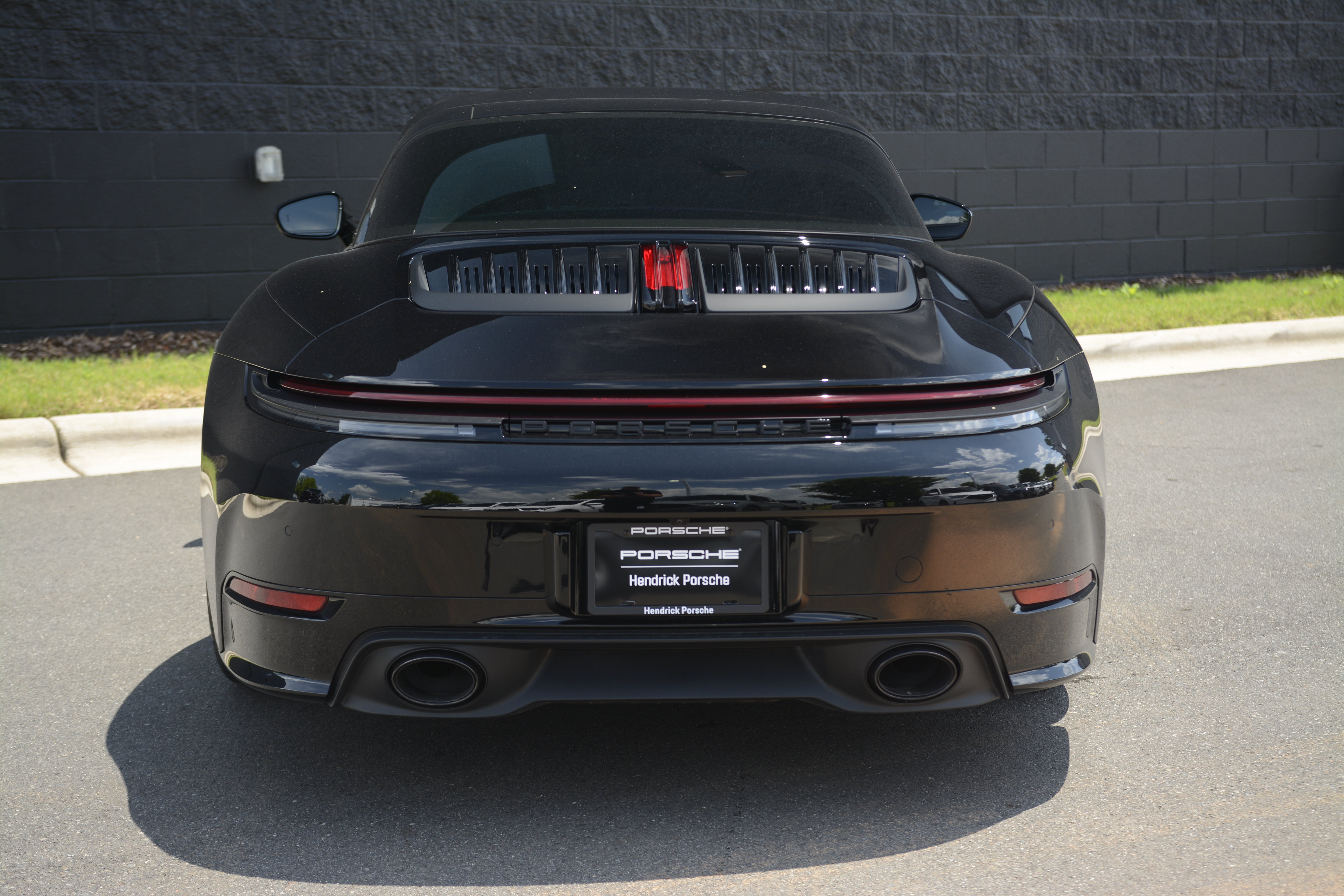 Certified 2026 Porsche 911 Targa 4S AWD/4WD image 6