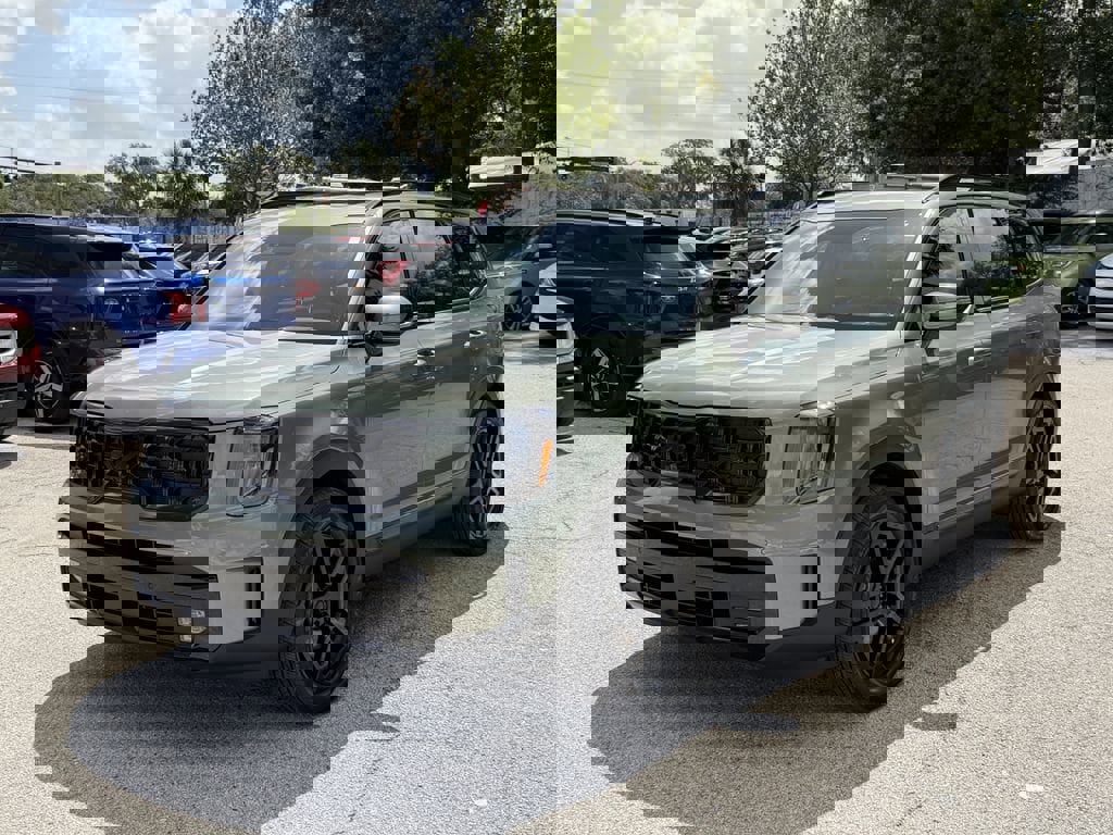 Certified 2025 Kia Telluride SX Prestige X-Line AWD/4WD image 9