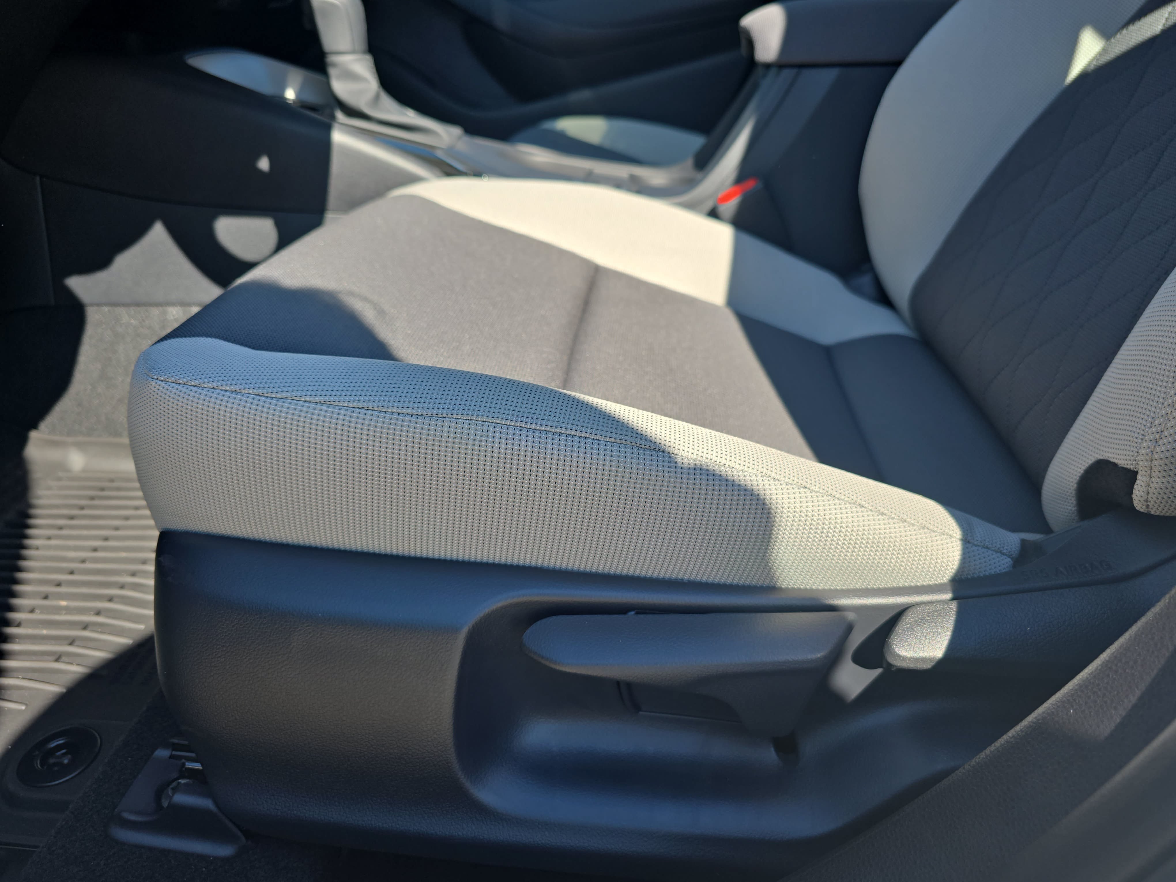 New 2027 Toyota Corolla LE FWD image 29