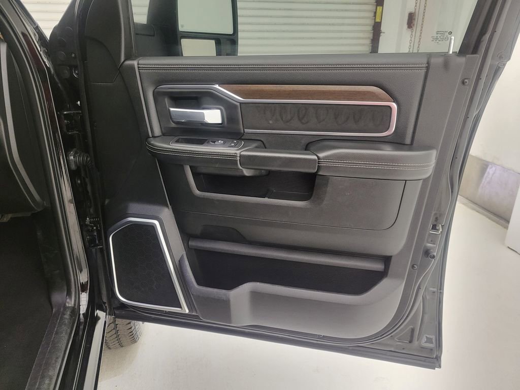 Used 2024 RAM 2500 Laramie w/ Safety Group image 43