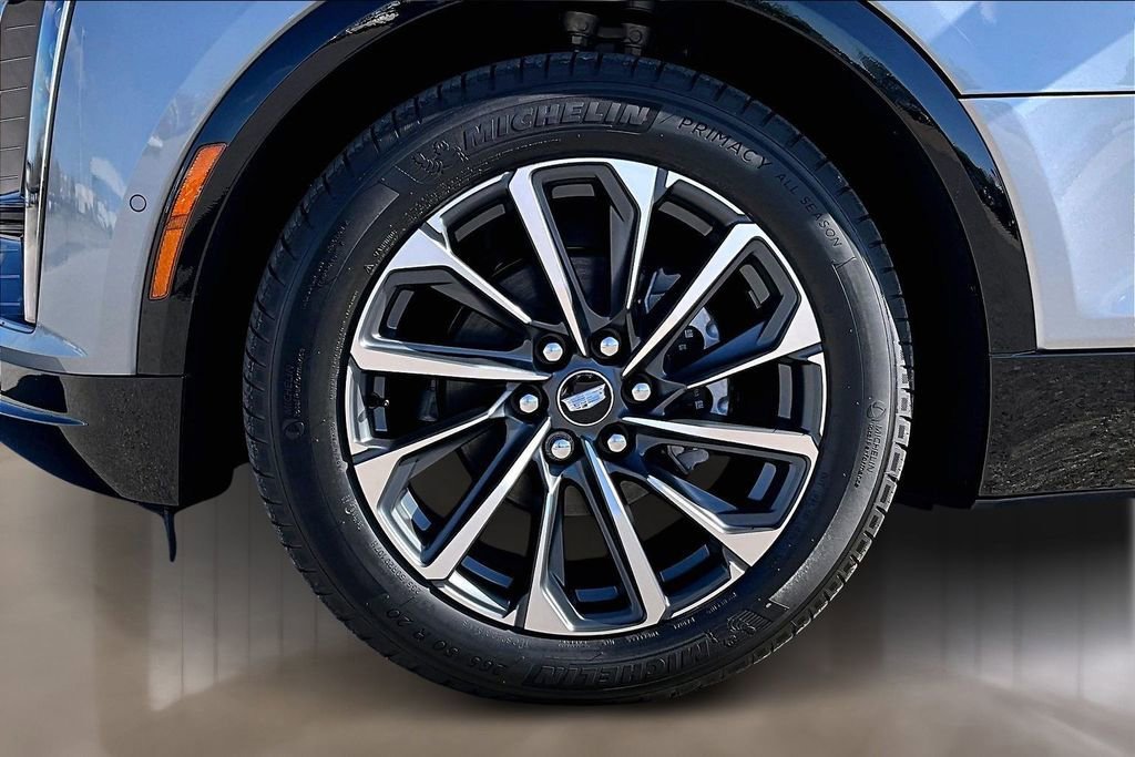 New 2026 Cadillac Lyriq Sport AWD/4WD image 12